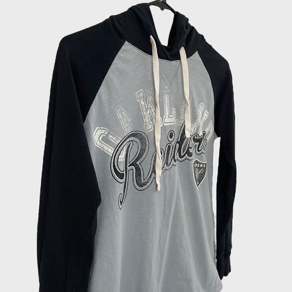 NFL Oakland Raiders Hoodie Women's Small Gray Black Pullover Football Sweatshirt - Picture 4 of 13